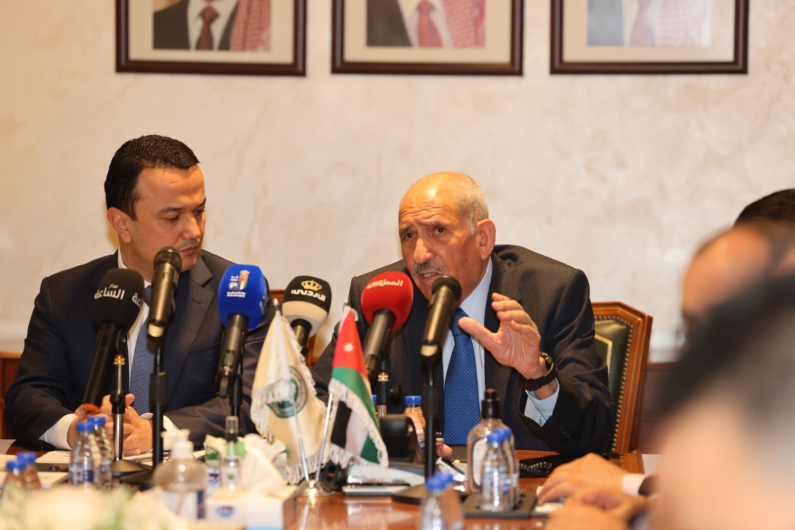 الذنيبات يبحث مع وزير الاستثمار الأوزبكي فرص إقامة مشاريع مشتركة في صناعة الأسمدة الفوسفاتية