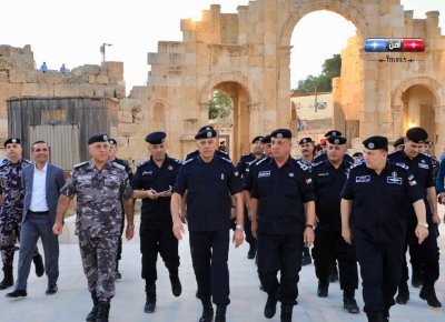  مدير الأمن العام يتفقّد موقع مهرجان جرش، ويطّلع على جاهزية الخطط الأمنية لتأمين فعالياته وتقديم الخدمات الأمثل لمرتاديه