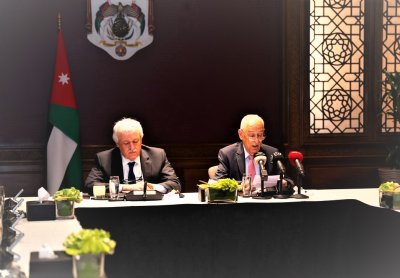 رئيس الديوان الملكي يرعى حفل توقيع اتفاقية انشاء فرع لمصنع الشفا للصناعات الغذائية بعجلون ضمن المبادرة الملكية للفروع الإنتاجية*